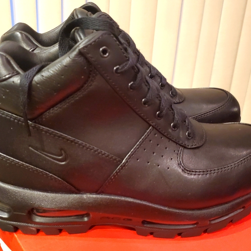 Nike Air Goadme